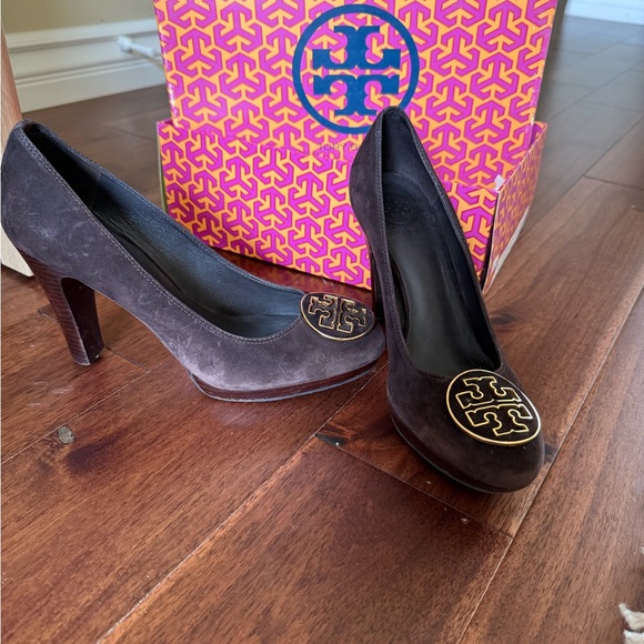 Tory Burch brown suede pumps with stacked heel and platform - Picture 1 of 5